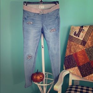 SO girls sz 12 jean jeggings, elastic band.